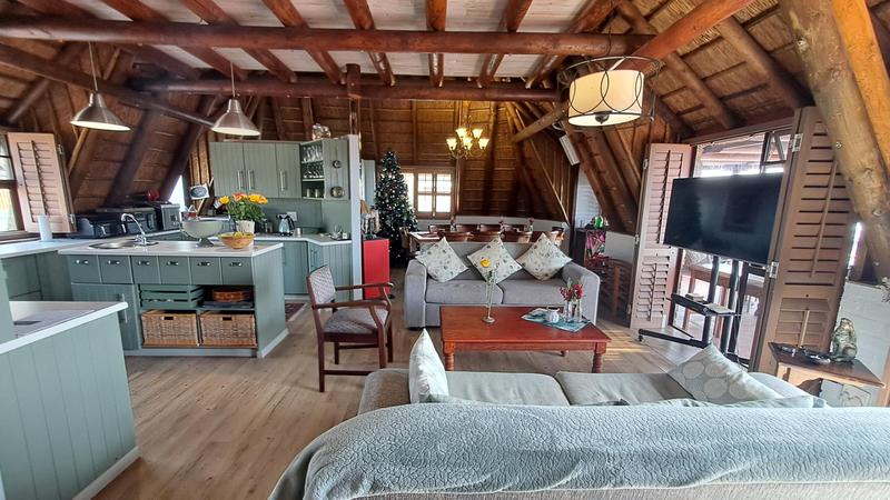 5 Bedroom Property for Sale in Stilbaai Wes Western Cape